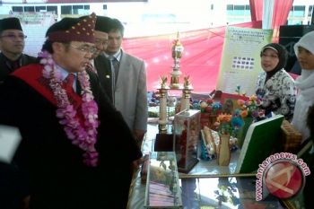 Peringatan hari pendidikan berikan motivasi