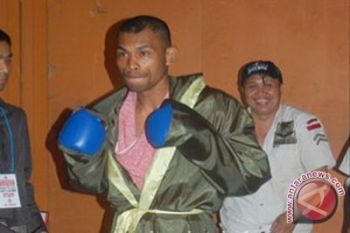Ade Alfons petinju terbaik "Solo Super Fight"  