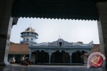 Keraton Surakarta Hadiningrat: tidak ada PB XIV