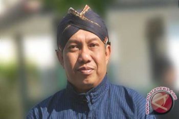 Wali kota terima kartu pos kritikan warga 