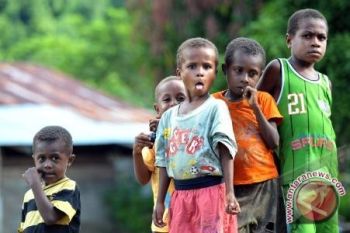 Dua Anak Afghanistan Tewas Dibom  