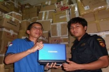 Penyelundupan Laptop/Rusdianto