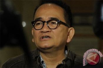 Ruhut Berharap Anas Tak Terlibat