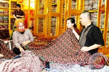 Greenpreneurship Challenge ajak pemuda Indonesia melestarikan  batik