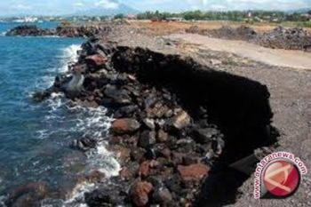Pemkab Sangihe perlukan Rp25 M cegah abrasi pantai