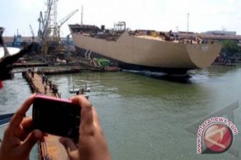Tanker Tabrak Jembatan Di Batam        