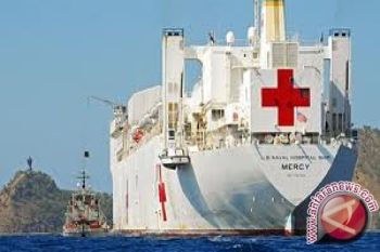 150 warga Sulut berhasil dibedah diatas kapal US Navy