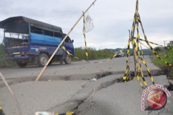 Trans Kalimantan  Terancam Putus