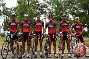 Putra Perjuangan tim terbaik Tour de Singkarak 