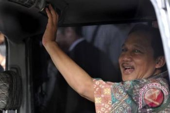 Wali Kota Semarang Soemarmo Jalani Sidang Perdana