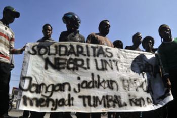 DEMO PAPUA