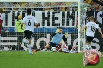 Jerman Juara Grup B