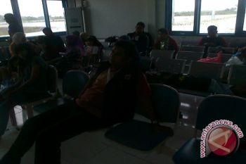 Ekspres Air Batalkan Penerbangan Wakatobi-Kendari