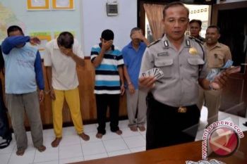 Polsek Sewon tangkap tersangka judi togel