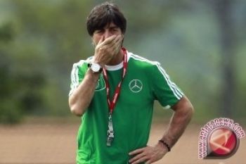 Loew: Berhenti atau Tatap Brazil ?