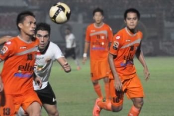 Persisam Ditahan Imbang Persija