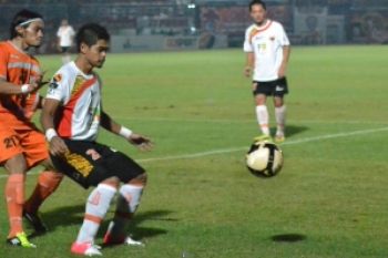 Persisam Ditahan Imbang Persija