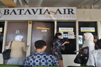 Kembalikan Tiket/Henky Mohari