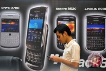 Perusahaan Inggris Perintahkan Pegawai Tinggalkan BlackBerry