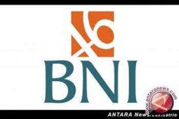 BNI Berikan Beasiswa Mahasiswa UNS