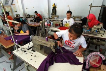 Disperindagkop Bantul memperkirakan usaha konveksi meningkat 