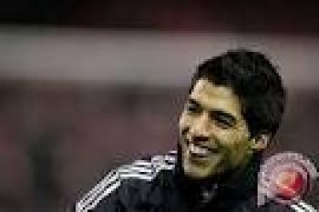 Van Persie dan Suarez Digoda Juventus