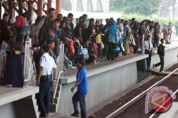 Hari ini puncak kepadatan pemudik Daop 6