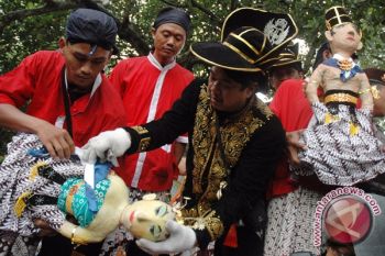 Ogoh-ogoh meriahkan Kirab Saparan Bekakak di Sleman