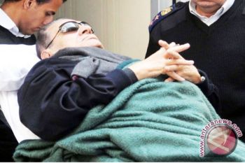 Mubarak Kembali Ke Penjara