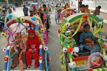 Parade Becak Hias di Banjarmasin Sambut Ramadhan