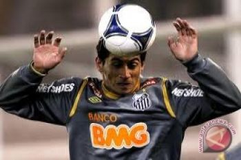 Arsenal Incar Ganso