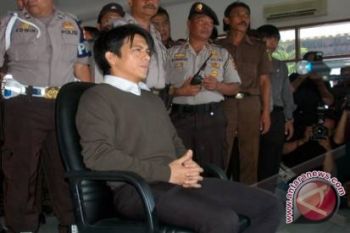 Ariel minta pengawalan polisi 