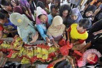 Sleman gelar pasar murah untuk keluarga miskin 