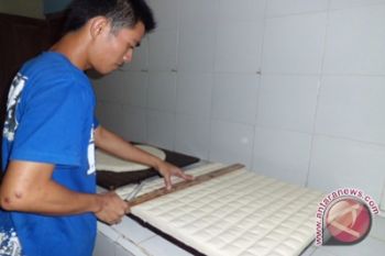 Perajin tahu tetap pertahankan ukuran dan mutu 