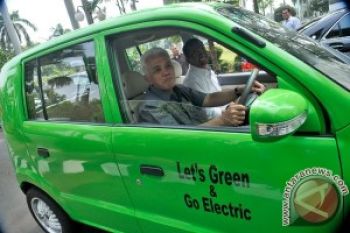 Pemerintah Dorong Produksi 10.000 Mobil Listrik