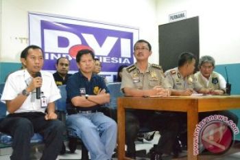 Jenazah Korban Pesawat Piper Diserahkan Keluarga