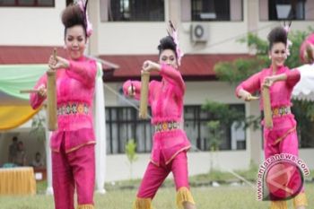 Tarian tradisional warnai HUT koperasi di Minut