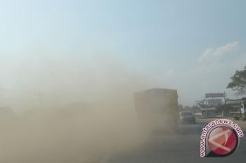LBH: Warga Berhak Tuntut Dampak Kerusakan Jalan