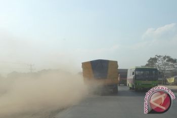 Mestinya  Jalan Rusak Diaspal, Bukan Jalan Mulus