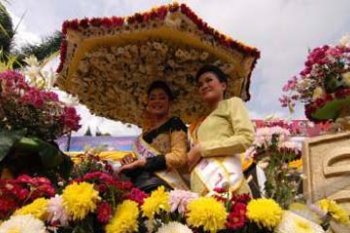 INTERNATIONAL FLOWER FESTIVAL