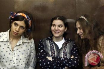 Rusia peringatkan Histeria atas penghukuman "Pussy Riot"