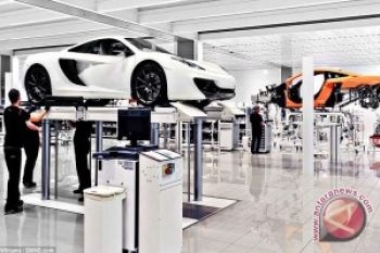 New McLaren F1 Gunakan V8 Hybrid