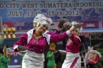 Tari Indonesia Raih Penghargaan di Inggris