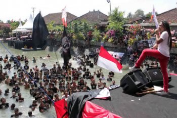 REKOR MURI KEEMPAT