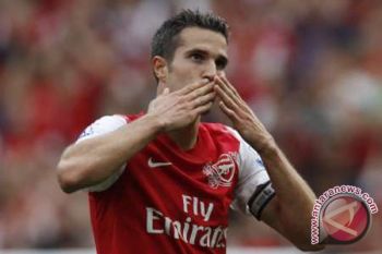 Van Persie : Tawaran MU terlalu bagus untuk ditolak