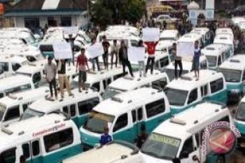 Kadishub: tarif angkot OKU turun lima persen 