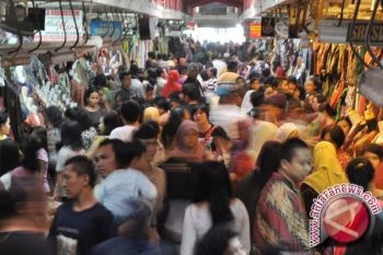 Pasar Beringharjo  selama Puasa tetap buka hingga malam