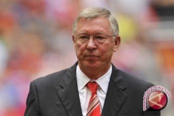 Ferguson akan pimpin Manchester United di laga amal