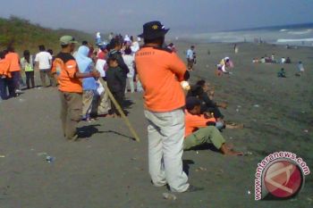 SAR Gunung Kidul imbau wisatawan waspadai ubur-ubur
