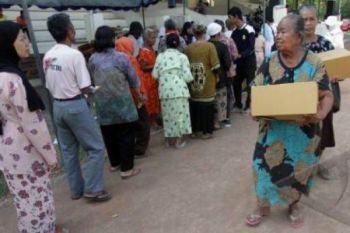 PEMBAGIAN SEMBAKO MASSAL 